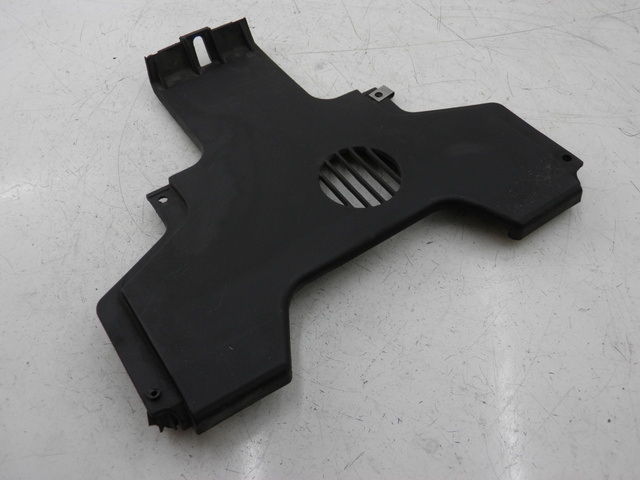 photo de CARENADO DELANTERO CONEXION PIAGGIO MP3 RL 125 (2006 - 2014) - Zoom estado de uso