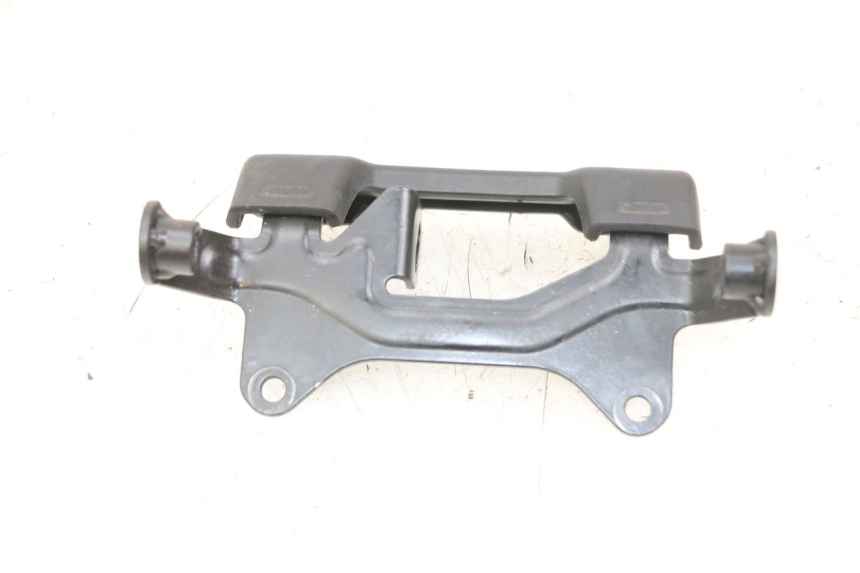 photo de CARENADO DELANTERO CONEXION ROYAL ENFIELD SCRAM 411 (2022 - 2024) - Zoom estado de uso