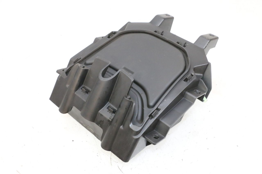 photo de CARENADO DELANTERO CONEXION PEUGEOT SPEEDFIGHT 4 4T EFI 50 (2021 - 2025) - Zoom estado de uso