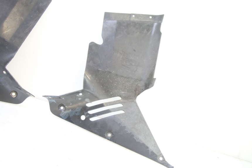 photo de CARENADO DELANTERO CONEXION HONDA ST PAN EUROPEAN 1300 (2002 - 2013) - Zoom estado de uso