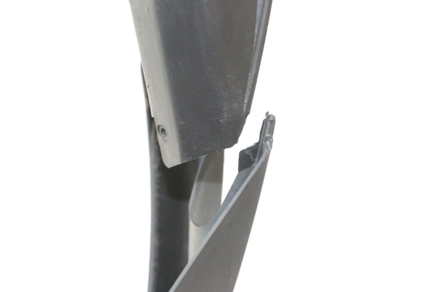 photo de CARENADO DELANTERO CONEXION GILERA STALKER 50 (2004 - 2014) - Primer plano técnico