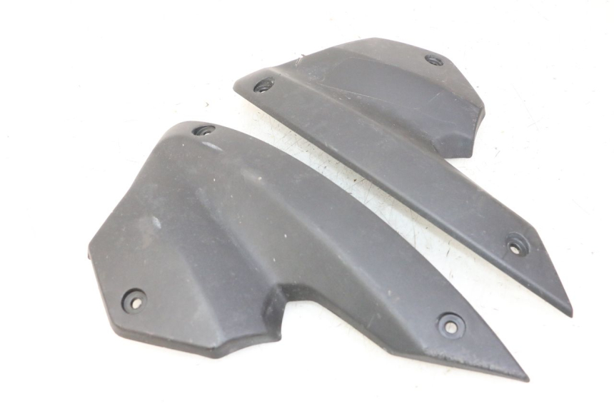 photo de CARENADO DELANTERO CONEXION PEUGEOT STREETZONE I NAKED 2T 50 (2018 - 2020) - Primer plano técnico