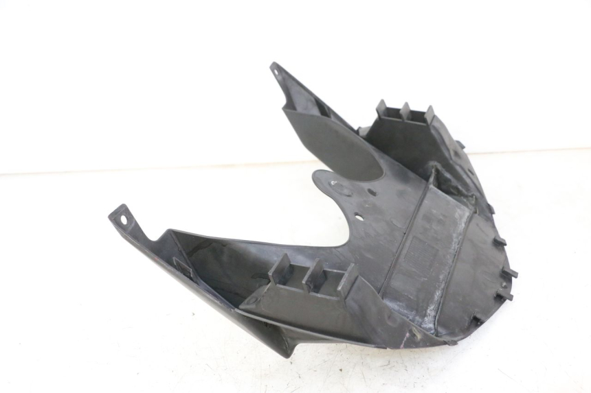 photo de CARENADO DELANTERO CONEXION SUZUKI SV S 650 (2003 - 2009) - Primer plano técnico