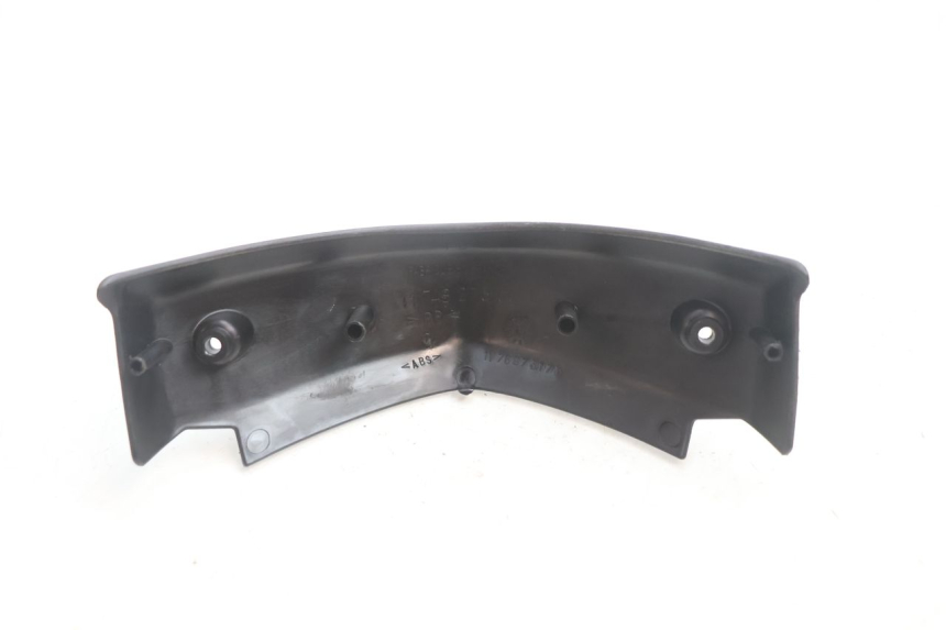 photo de JUNTA CARENADO DELANTERO INF PEUGEOT TKR TREKKER FURIOUS 50 (2005 - 2014) - Otra perspectiva