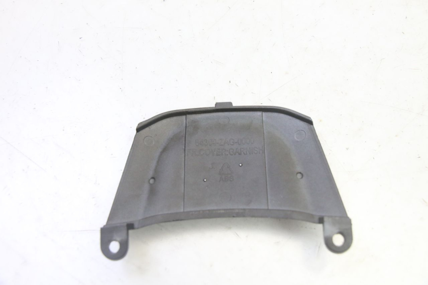 photo de CARENADO DELANTERO CONEXION PEUGEOT TWEET 4T 50 (2018 - 2022) - Primer plano técnico