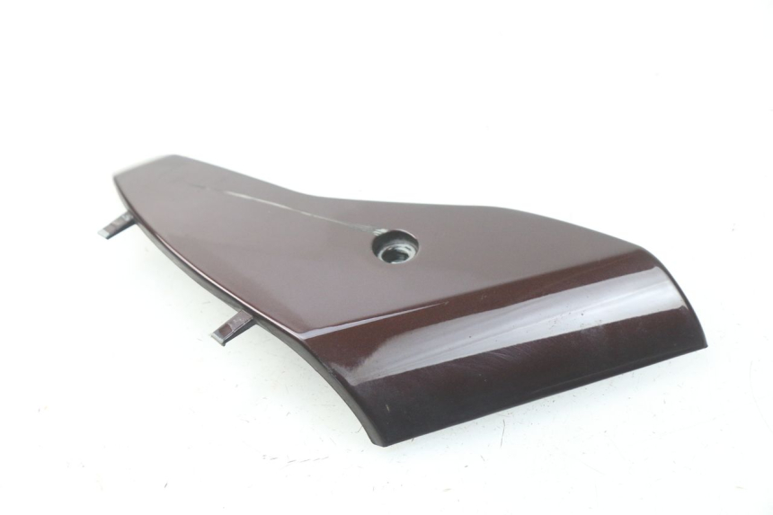 photo de CARENADO DELANTERO CONEXION PIAGGIO VESPA LX IE 125 (2010 - 2012) - Zoom estado de uso