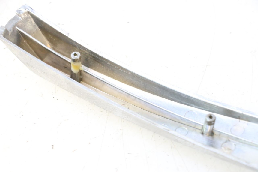 photo de CARENADO DELANTERO CONEXION PIAGGIO VESPA PK FL 2T 50 (1990 - 1996) - Detalle de la pieza