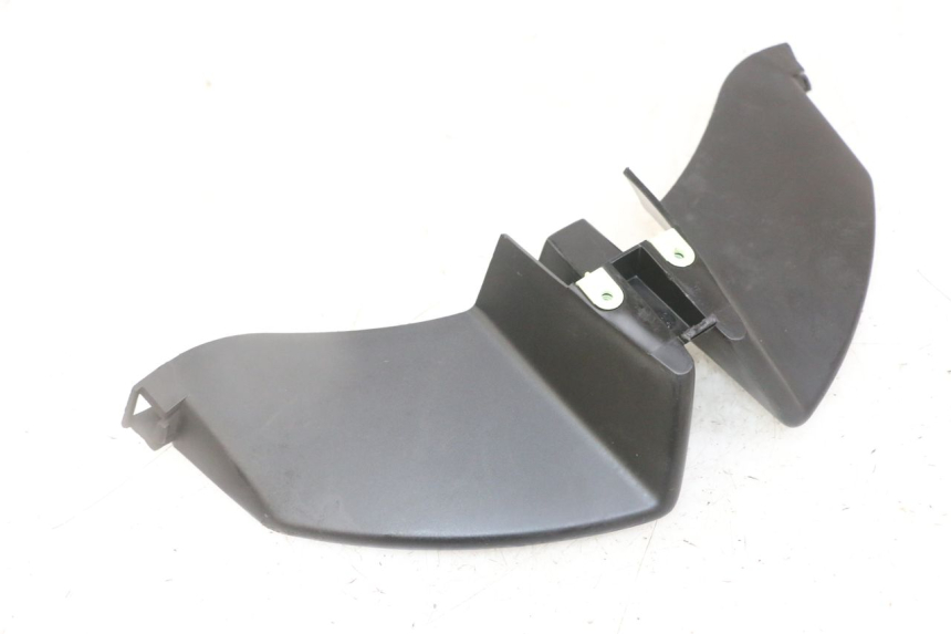 photo de CARENADO FRONTAL CONEXION PEUGEOT JET FORCE CARBU 50 (2003 - 2016) - Zoom estado de uso