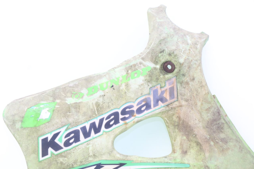 photo de JUNTA DE CARENAJE DELANTERO KAWASAKI KX 250 (1994 - 1998) - Primer plano de alta resolución