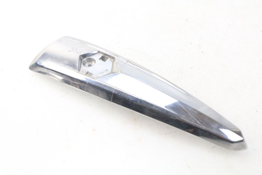 photo de JUNTA DE CARENAJE DELANTERO PIAGGIO LIBERTY IGET 4T 50 (2015 - 2020) - Vista principal