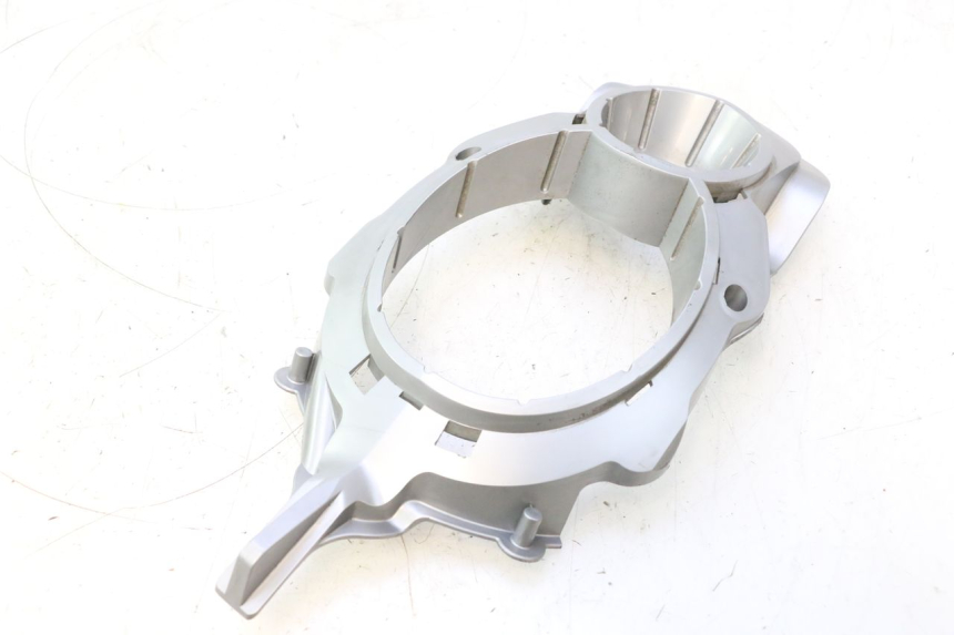 photo de CARENADO FRONTAL CONEXION PEUGEOT LUDIX PRO 2T 50 (2010 - 2017) - Primer plano técnico