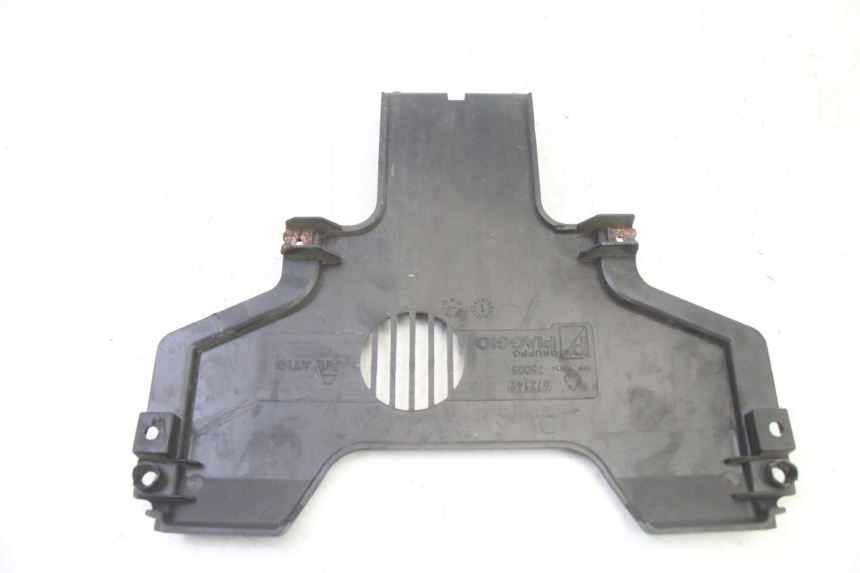 photo de CARENADO FRONTAL CONEXION PIAGGIO MP3 500 (2014 - 2017) - Otra perspectiva