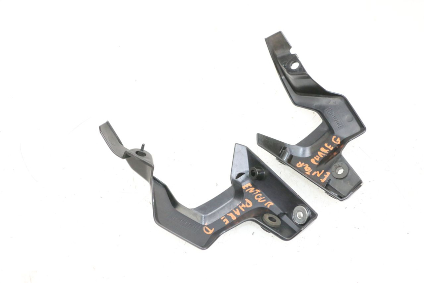 photo de CARENADO FRONTAL CONEXION YAMAHA MT-07 MT07 ABS 700 (2018 - 2020) - Otra perspectiva