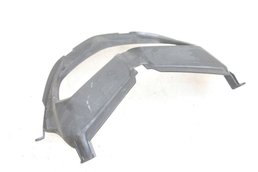 photo de JUNTA DE CARENAJE DELANTERO PIAGGIO NEW TYPHOON 50 (2018 - 2021) - Zoom estado de uso