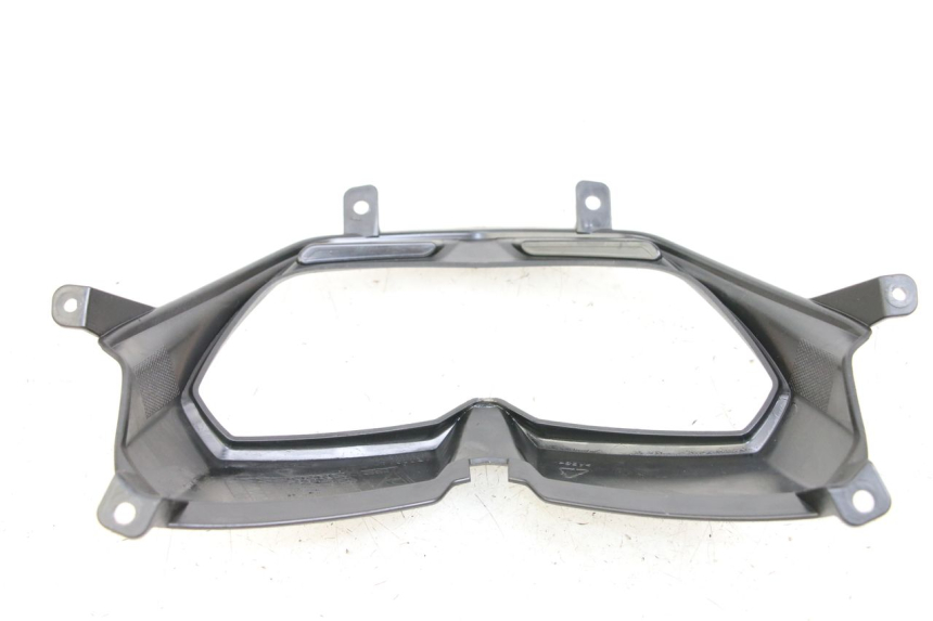 photo de JUNTA DE CARENAJE DELANTERO PIAGGIO NEW TYPHOON 50 (2018 - 2021) - Detalle de la pieza