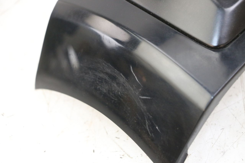 photo de CARENADO FRONTAL CONEXION PIAGGIO LIBERTY IGET 4T 50 (2021 - 2025) - Detalles de los puntos de fijación