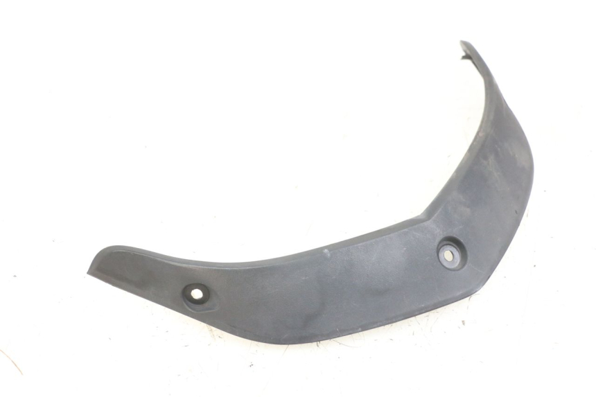 photo de JUNTA CARENAJE DELANTERO SUP. KYMCO DINK 4T 50 (2007 - 2018) - Zoom estado de uso