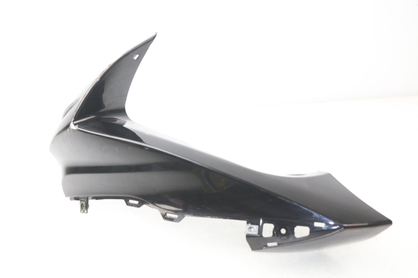 photo de CARENADO DELANTERO CONEXION SUZUKI GSX-R GSXR 750 (2011 - 2016) - Zoom sobre los componentes