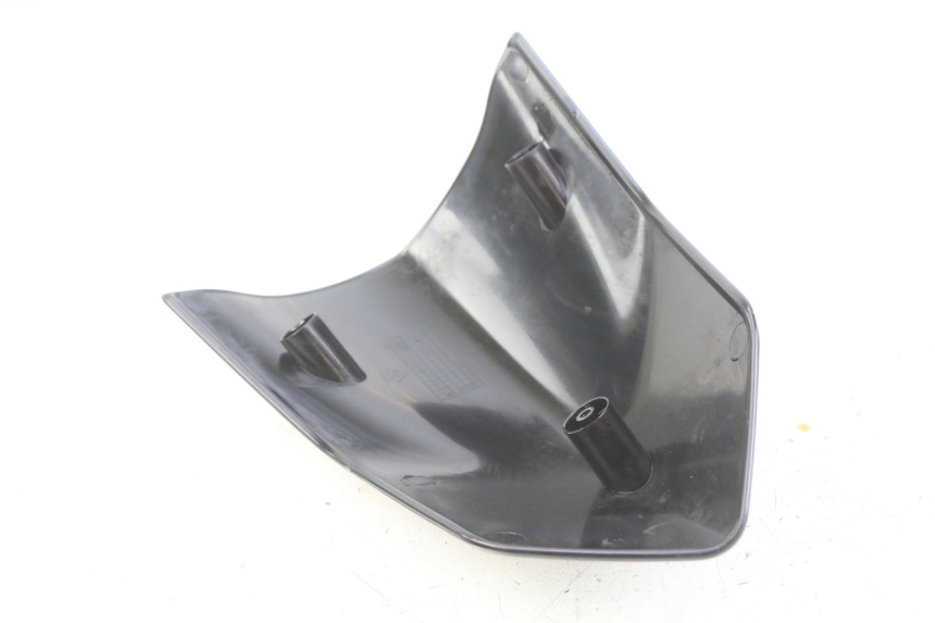 photo de JUNTA CARENAJE DELANTERO SUP. RIDE KALLIO 50 (2010 - 2019) - Zoom estado de uso