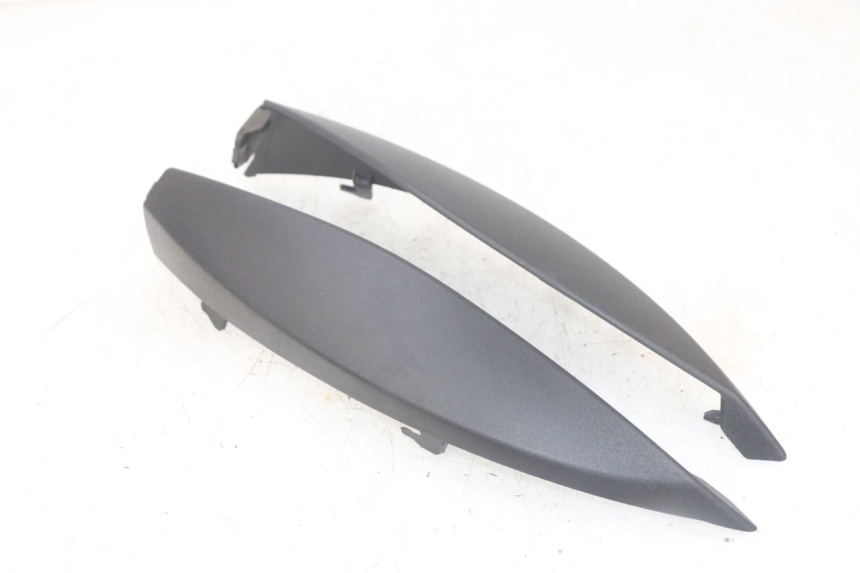 photo de CARENADO DELANTERO CONEXION PIAGGIO MP3 HPE 300 (2019 - 2026) - Vista principal