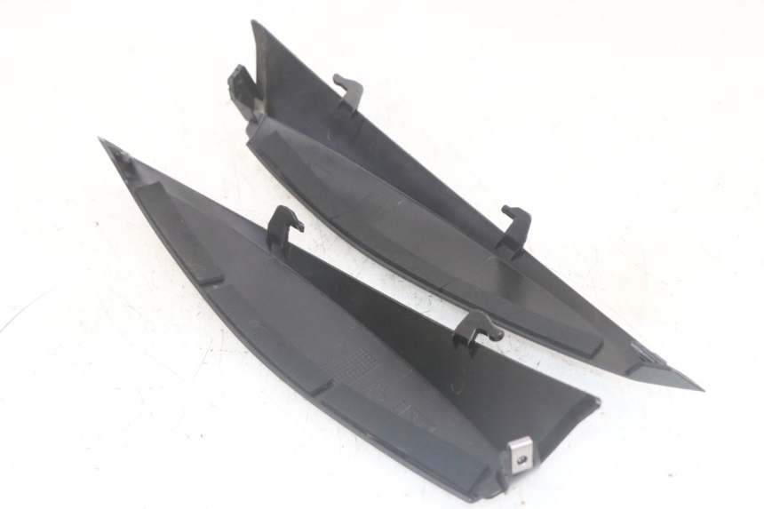 photo de CARENADO DELANTERO CONEXION PIAGGIO MP3 HPE 300 (2019 - 2026) - Otra perspectiva