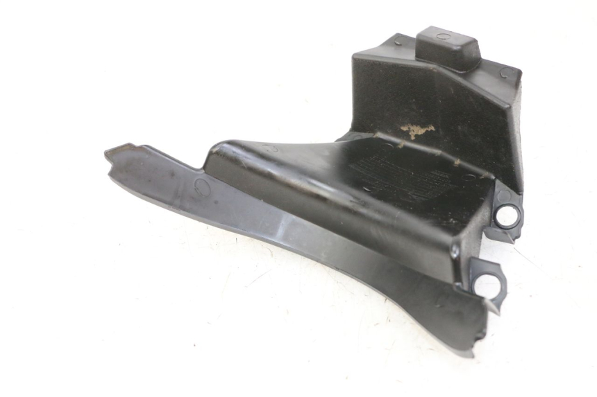 photo de JUNTA CARENAJE DELANTERO SUP. PEUGEOT CITYSTAR 2T 50 (2018 - 2021) - Detalle de la pieza