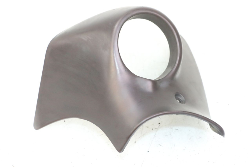 photo de CARENADO DELANTERO CONEXION APRILIA SCARABEO GT TOURING 125 (1999 - 2005) - Zoom sobre los componentes