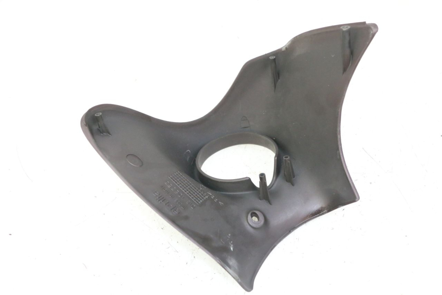 photo de CARENADO DELANTERO CONEXION APRILIA SCARABEO GT TOURING 125 (1999 - 2005) - Estado de la superficie y material