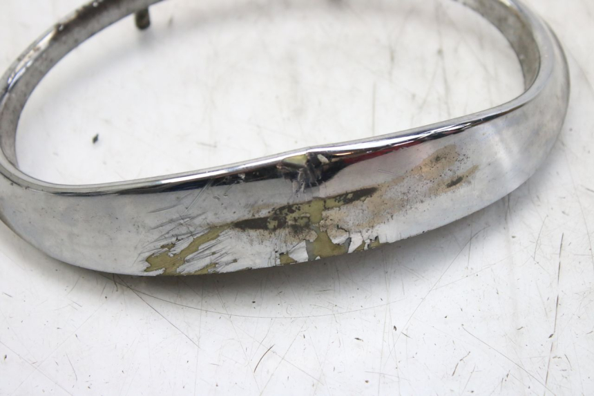 photo de JUNTA CARENAJE DELANTERO SUP. APRILIA SCARABEO 100 (2003 - 2012) - Otra perspectiva