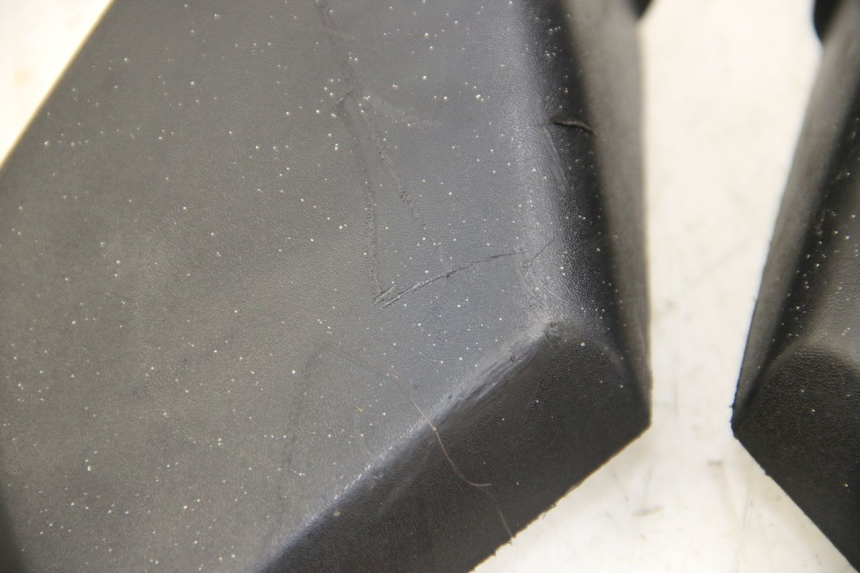 photo de CARENADO DELANTERO CONEXION MBK SKYCRUISER 125 (2006 - 2009) - Detalle de la pieza