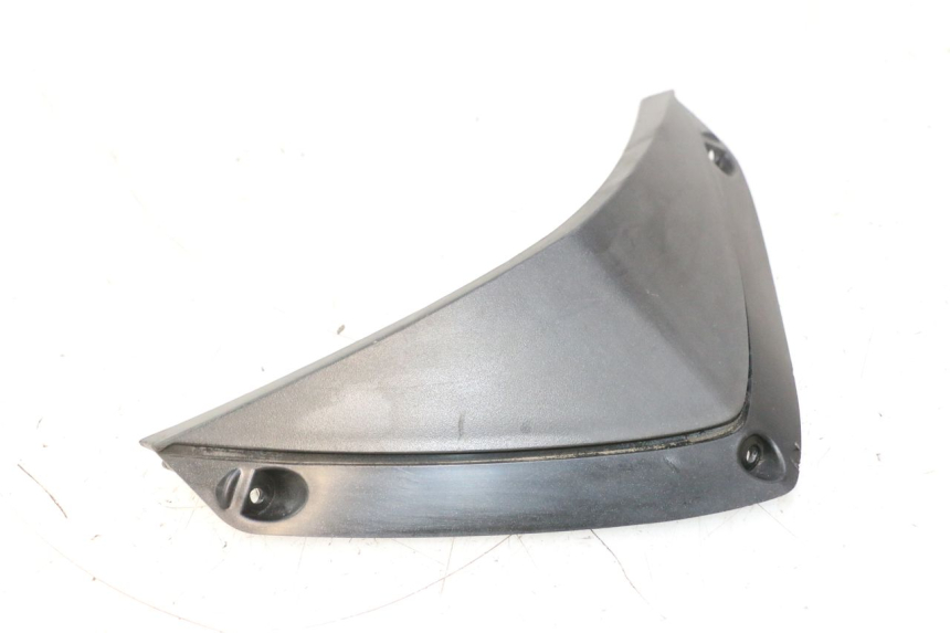 photo de JUNTA CARENAJE DELANTERO SUP. APRILIA SR 2T 50 (2012 - 2017) - Primer plano técnico