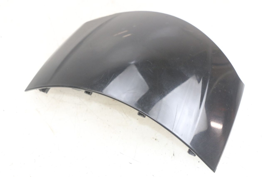 photo de JUNTA CARENAJE DELANTERO SUP. PEUGEOT TWEET 4T 50 (2018 - 2022) - Otra perspectiva