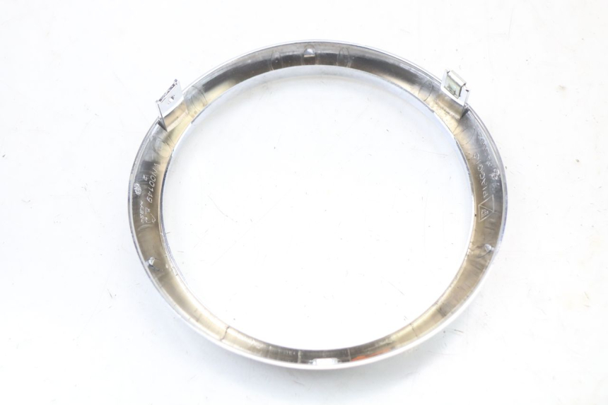 photo de CARENADO DELANTERO CONEXION PIAGGIO VESPA PRIMAVERA 4T 50 (2021 - 2024) - Zoom estado de uso