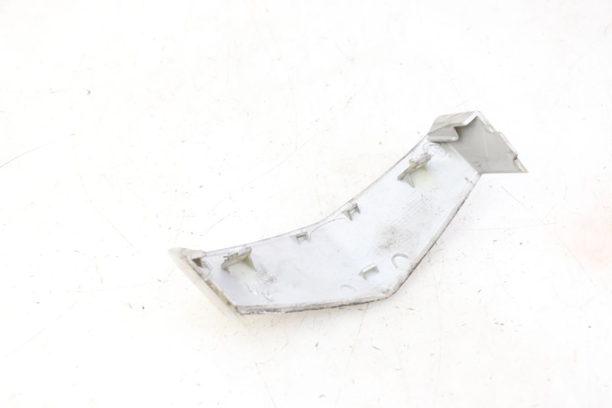 photo de CARENADO DELANTERO CONEXION PEUGEOT VIVACITY NEW 2T 50 (2008 - 2017) - Detalle de la pieza