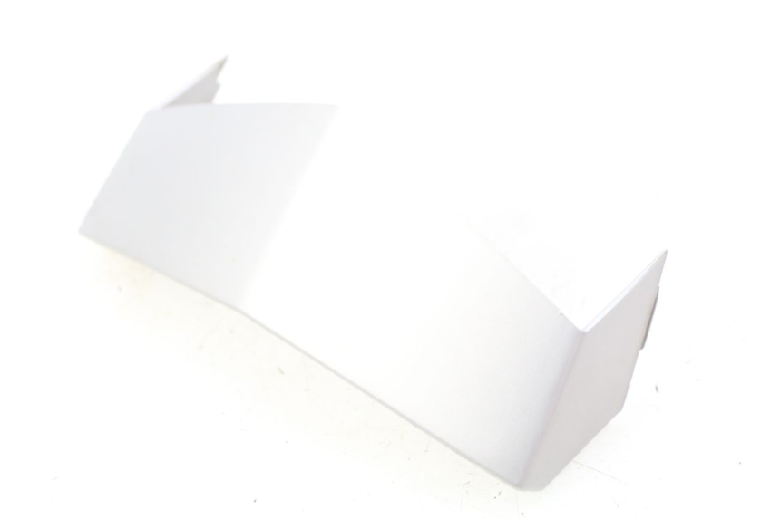 photo de JUNTA CARENAJE DELANTERO SUP. PEUGEOT VIVACITY NEW 4T 50 (2008 - 2017) - Primer plano técnico