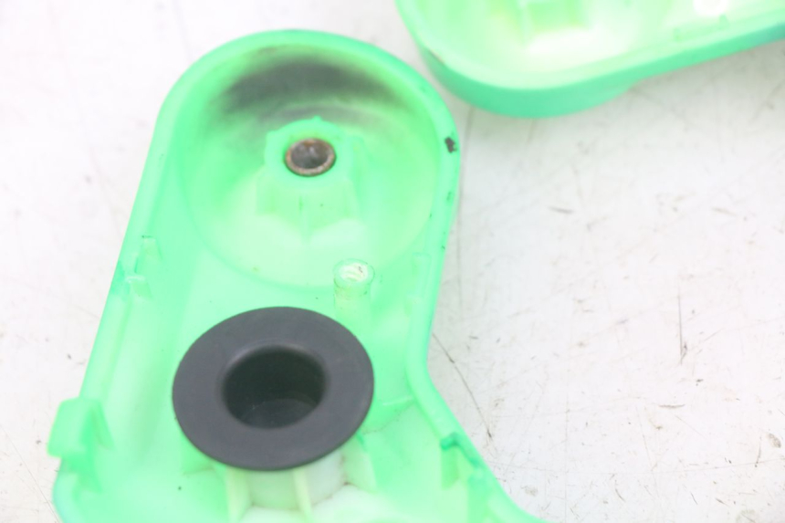 photo de JUNTA DE CARENAJE DELANTERO MOTRAC URBAN 4T 50 (2016 - 2024) - Otra perspectiva