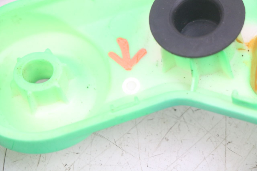 photo de JUNTA DE CARENAJE DELANTERO MOTRAC URBAN 4T 50 (2016 - 2024) - Primer plano técnico