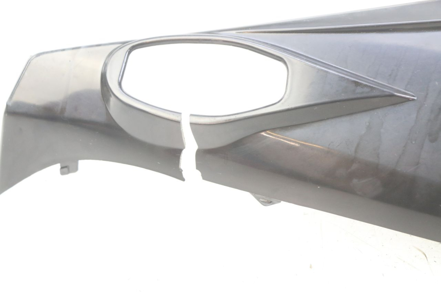 photo de JUNTA DE CARENAJE DELANTERO YAMAHA XP T-MAX TMAX ABS 500 (2004 - 2007) - Vista general del producto