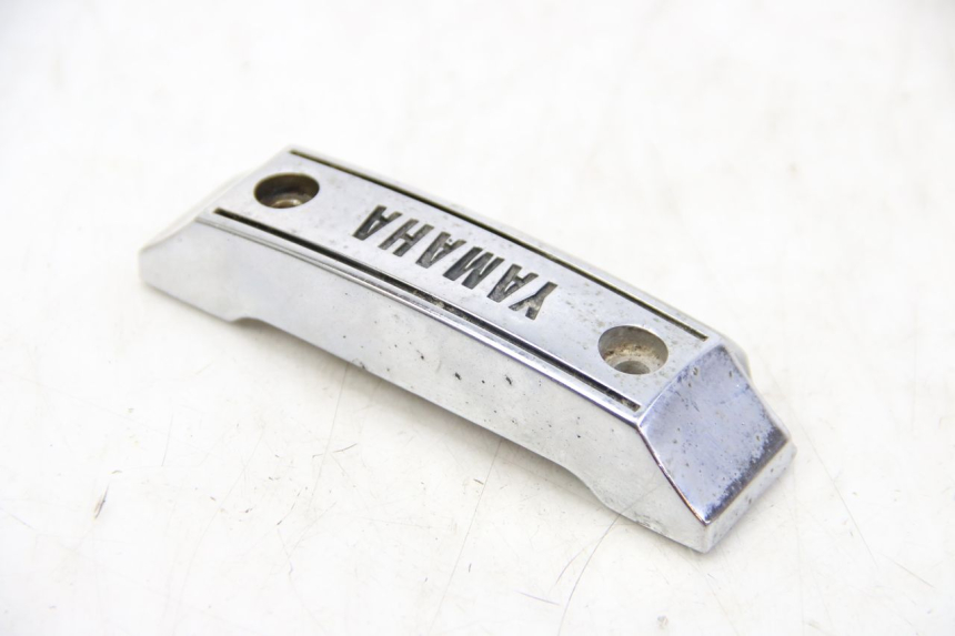 photo de JUNTA DE CARENAJE DELANTERO YAMAHA XV VIRAGO 750 (1984 - 1998) - Primer plano técnico