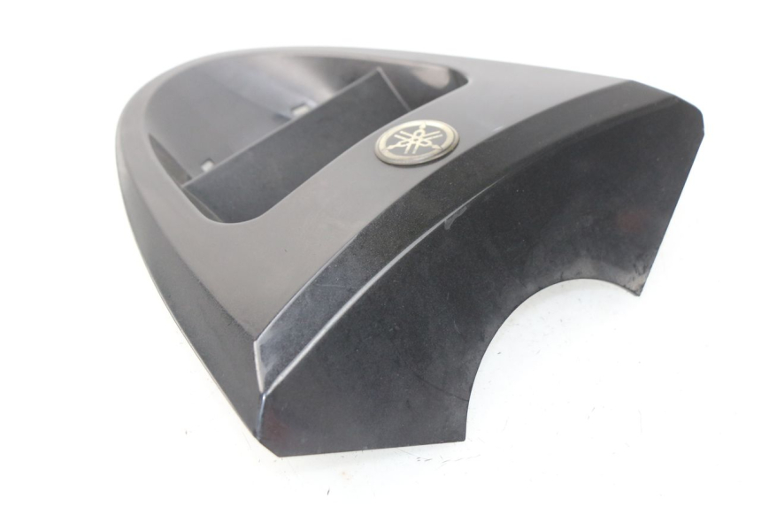 photo de CARENADO FRONTAL CONEXION YAMAHA YP MAJESTY 125 (1998 - 2001) - Primer plano técnico