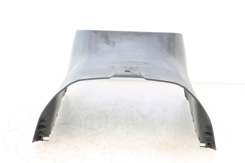 photo de TAPA REPOSAPIES CONEXION SUZUKI BURGMAN EXECUTIVE ABS 650 (2006 - 2012) - Estado de la superficie y material