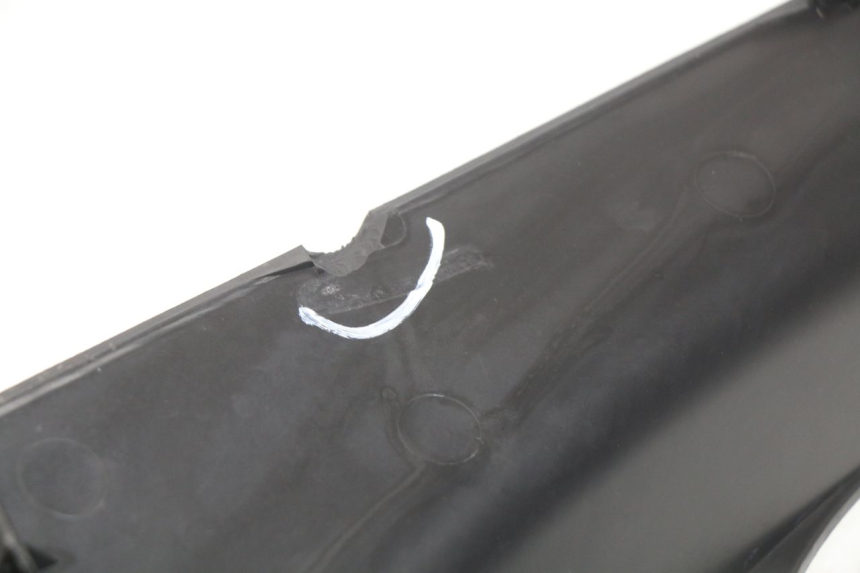 photo de TAPA REPOSAPIES CONEXION KYMCO DINK STREET 125 (2009 - 2014) - Vista general del producto