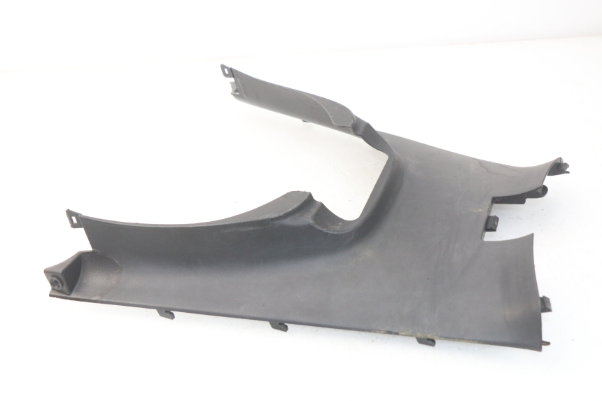 photo de TAPA REPOSAPIES CONEXION KYMCO DINK STREET 125 (2009 - 2014) - Vista principal