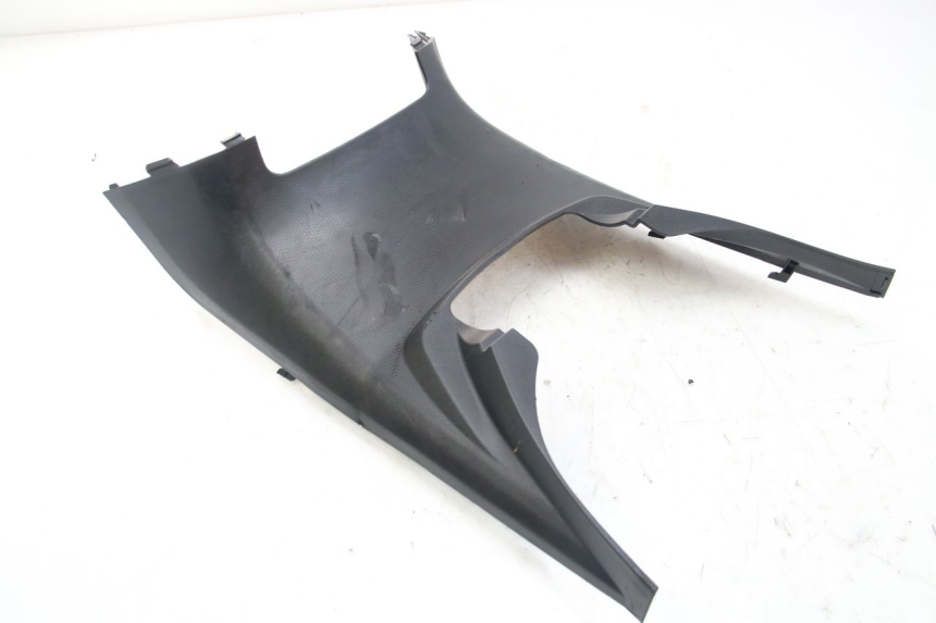 photo de CONEXIÓN DEL ESCALÓN KYMCO DOWNTOWN ABS 125 (2015 - 2017) - Zoom estado de uso