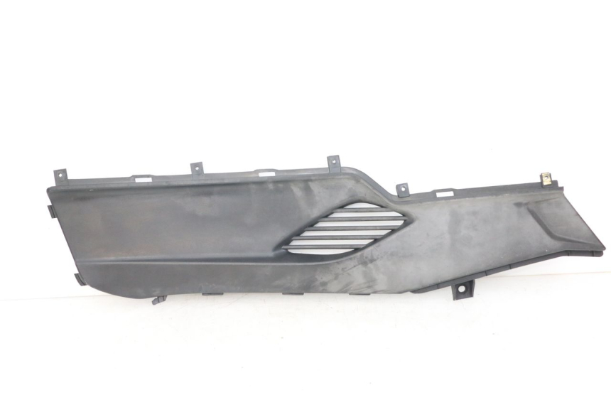 photo de Unión del reposapiés derecho KYMCO DINK STREET ABS 125 (2011 - 2018) - Estado de la superficie y material