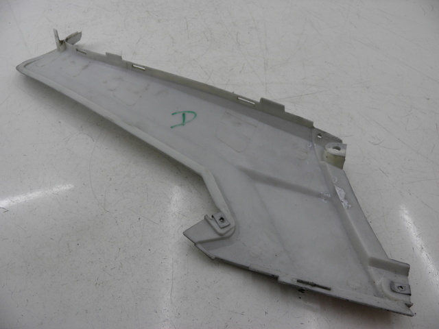 photo de TAPA REPOSAPIES CONEXION DERECHA EUROCKA MATADOR 4T 50 (2010 - 2016) - Otra perspectiva