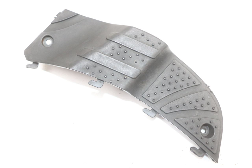 photo de TAPA REPOSAPIES CONEXION DERECHA SYM FIDDLE 2 50 (2008 - 2013) - Otra perspectiva