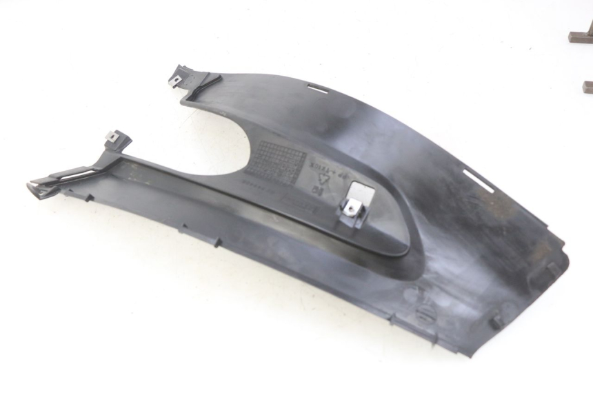 photo de JUNTA PIE DE APOYO DERECHO GILERA RUNNER SP 50 (2009 - 2017) - Primer plano técnico