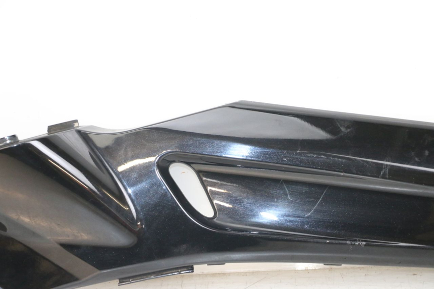 photo de JUNTA PIE DE APOYO DERECHO YAMAHA X-MAX XMAX 250 (2006 - 2009) - Detalles de los puntos de fijación