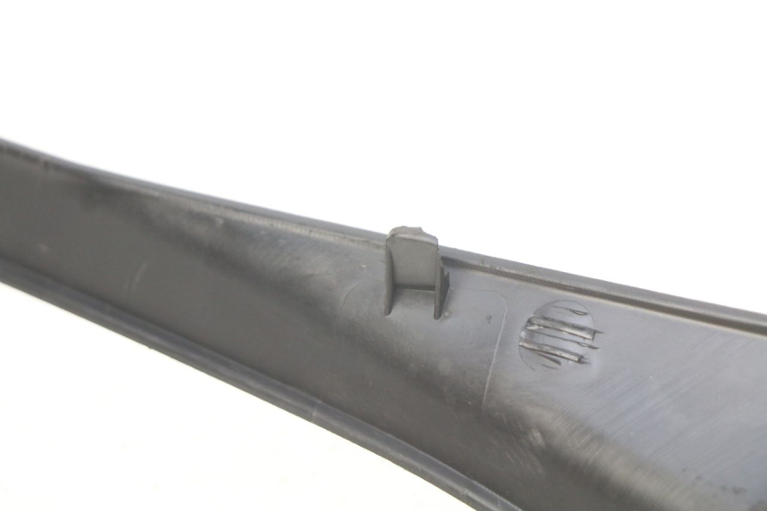 photo de CONEXIÓN DEL ESCALÓN HONDA FES S-WING SWING ABS 125 (2007 - 2015) - Otra perspectiva